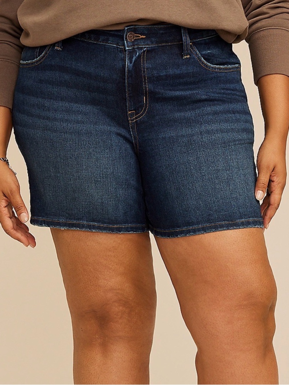 Maurices dark wash midrise denim jean shorts 24W